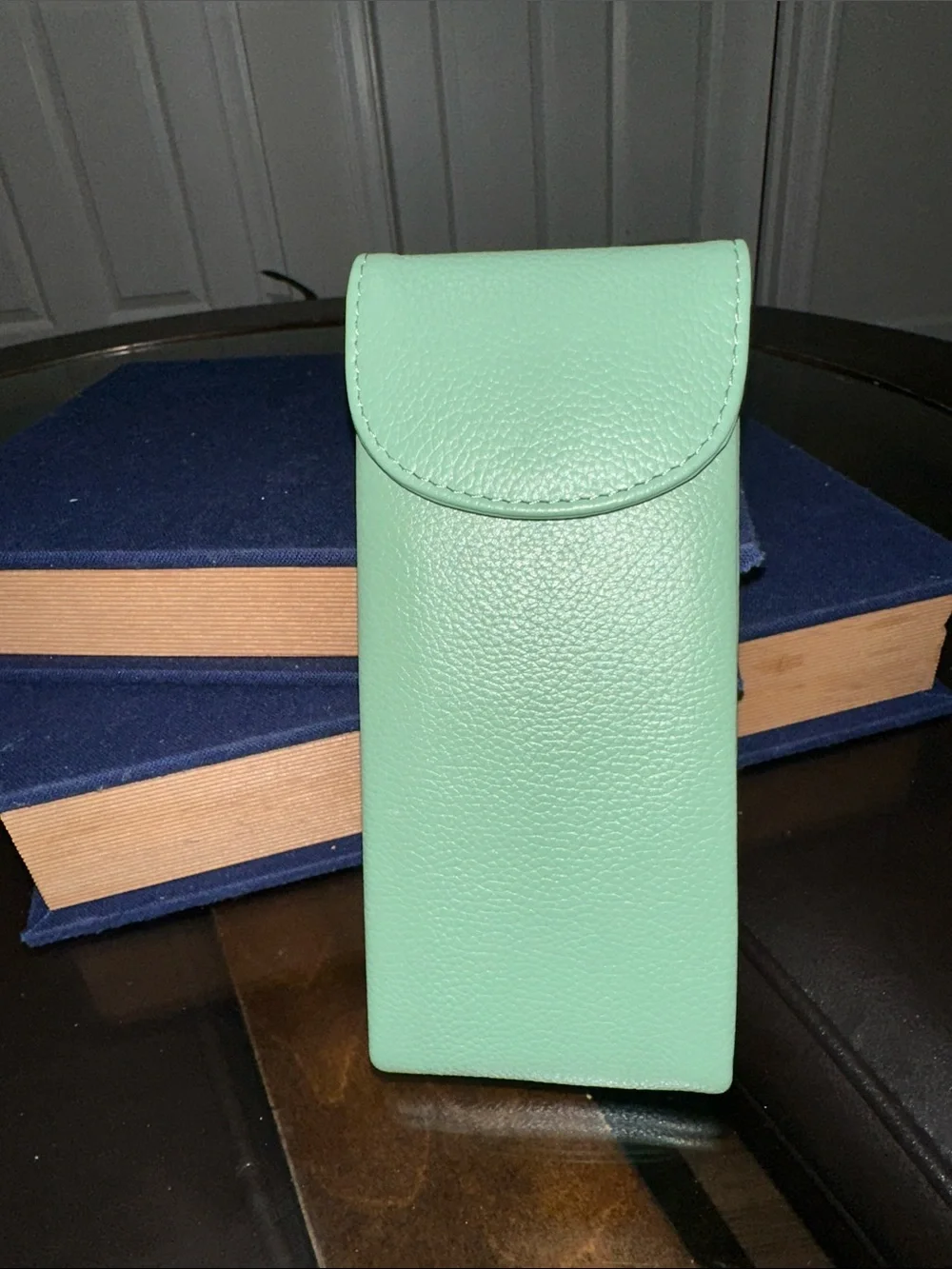 ili New York | Double Flap Leather Eyeglass Case